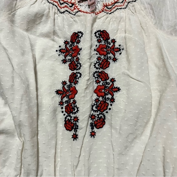 Juicy Couture Embroidered White and Red Kids Dress Size 4/5 elastic waist - Picture 4 of 6
